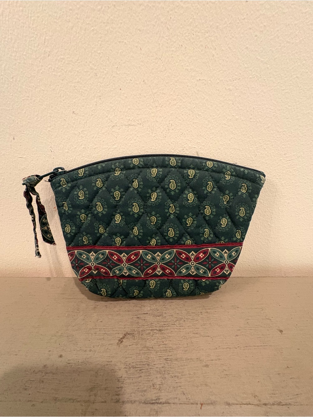 VTG Vera Bradley Retired Green Quilted Paisley Makeup Bag